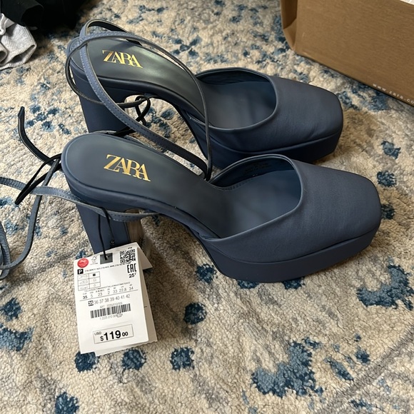 Zara Chunky Platform Heels - Picture 4 of 5